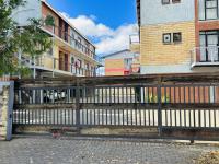  of property in Willows
