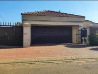  of property in Dawn Park