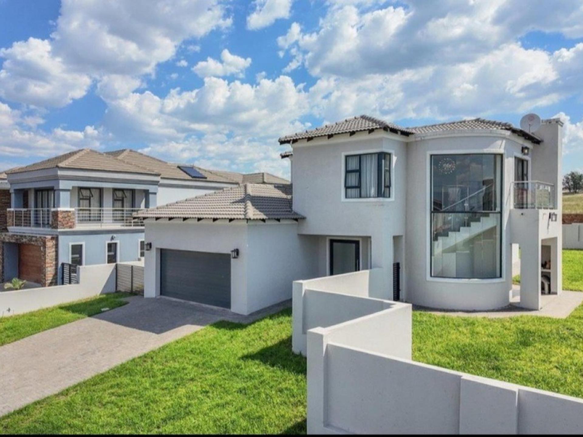  of property in Blue Valley Golf Estate