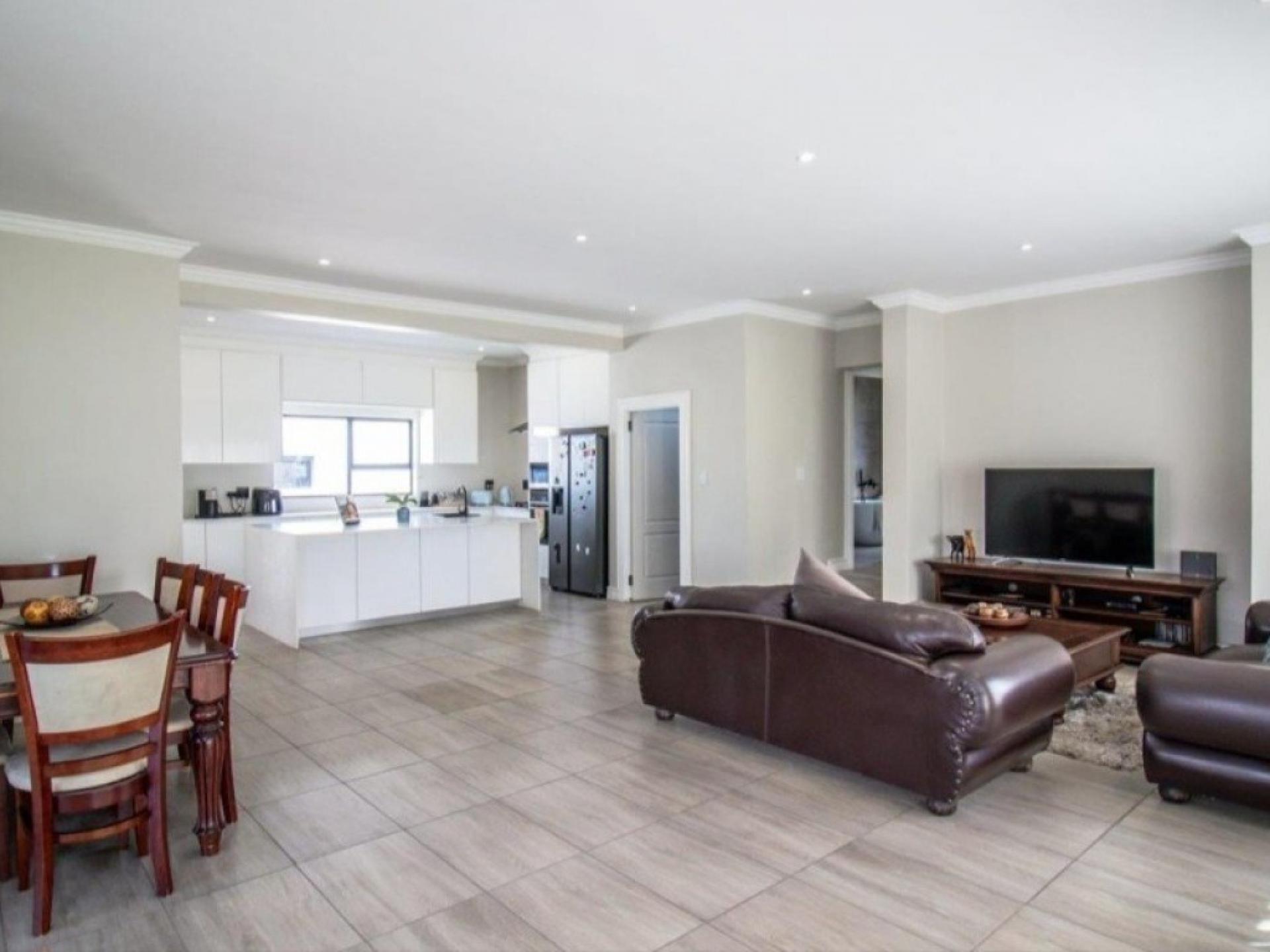  of property in Blue Valley Golf Estate