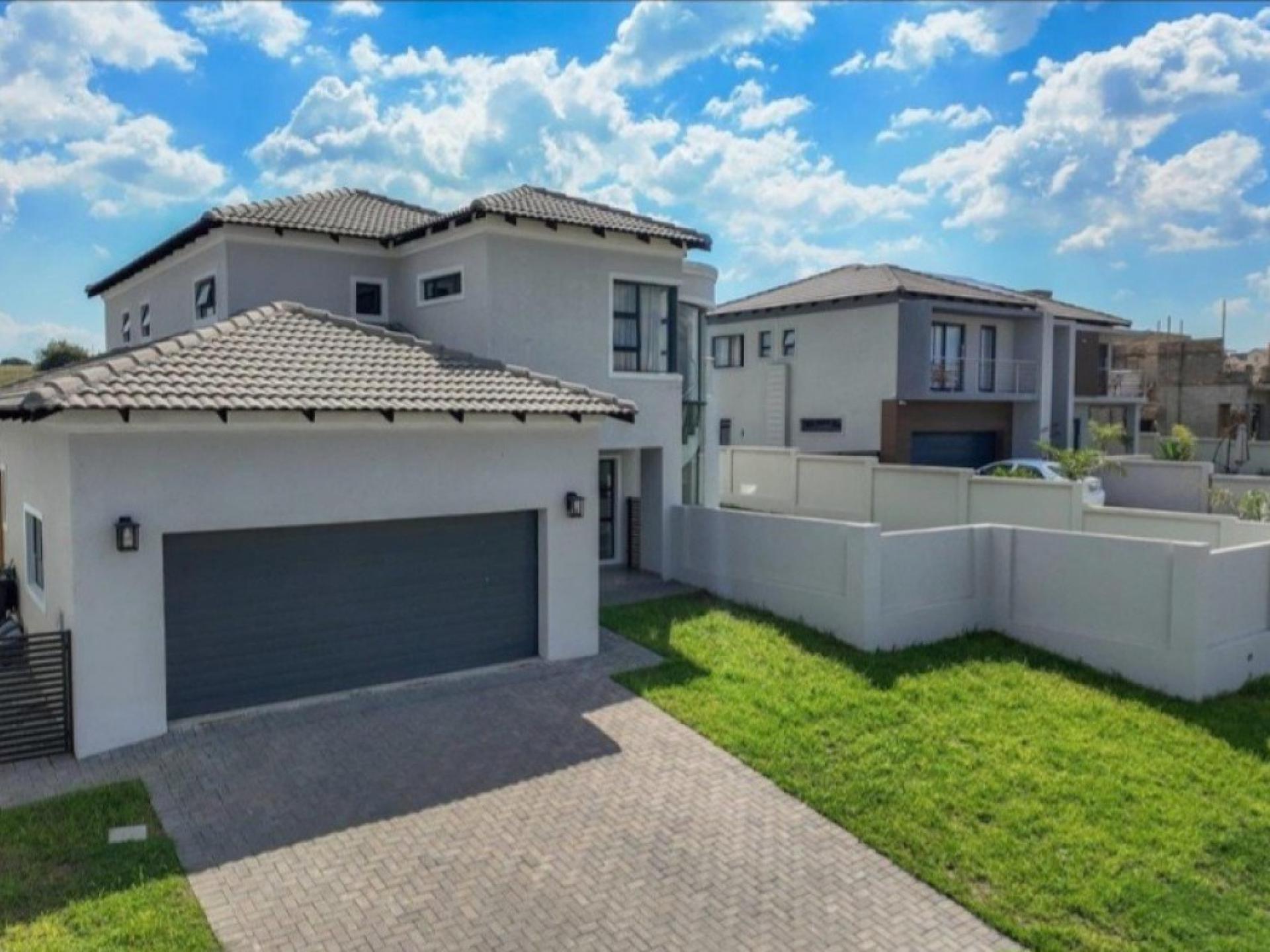  of property in Blue Valley Golf Estate