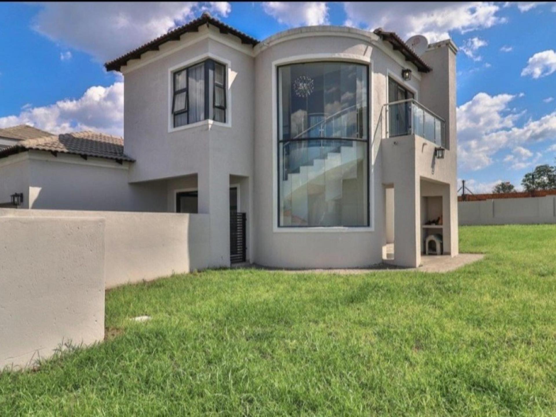  of property in Blue Valley Golf Estate