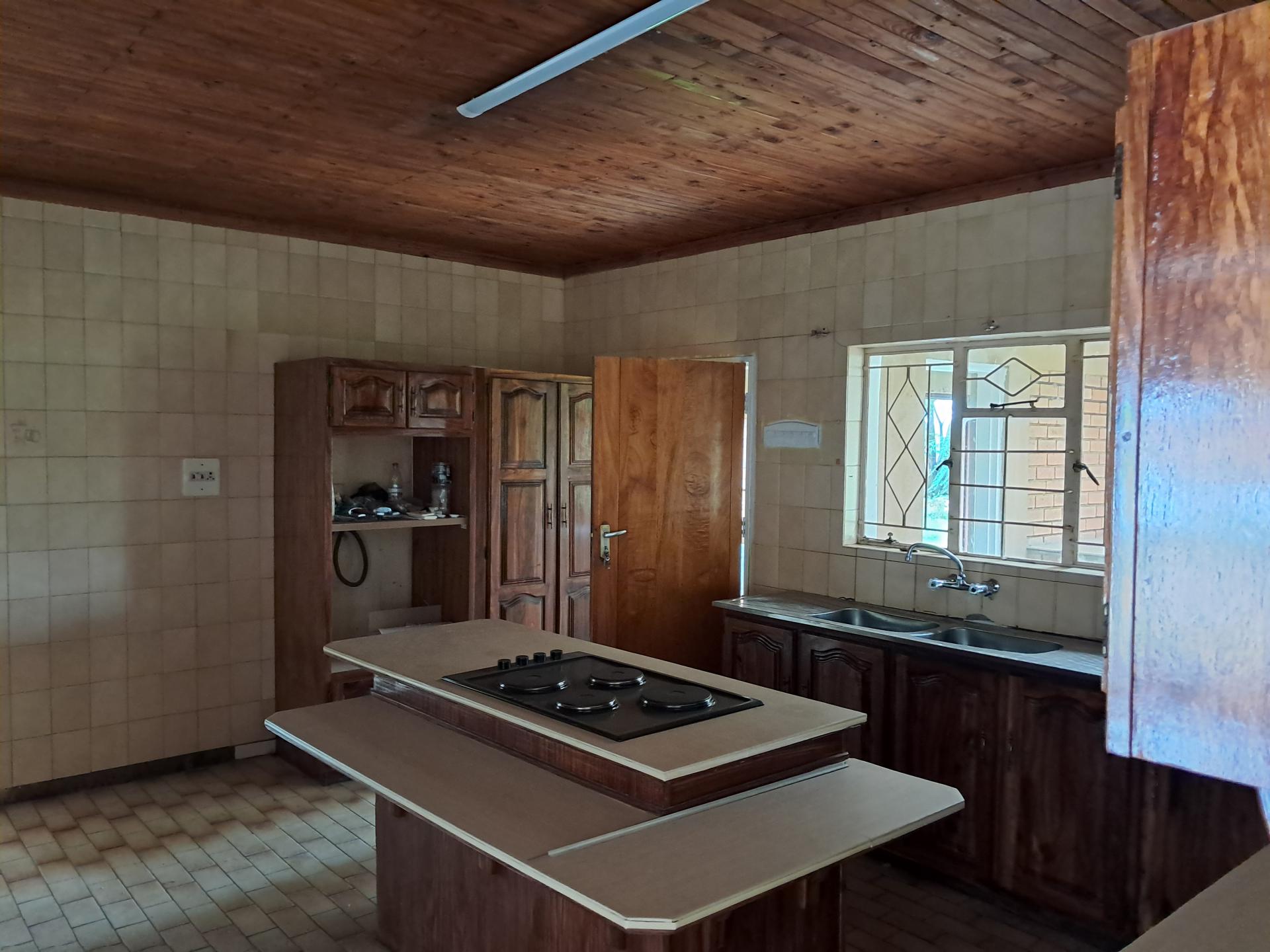  of property in Benoni AH