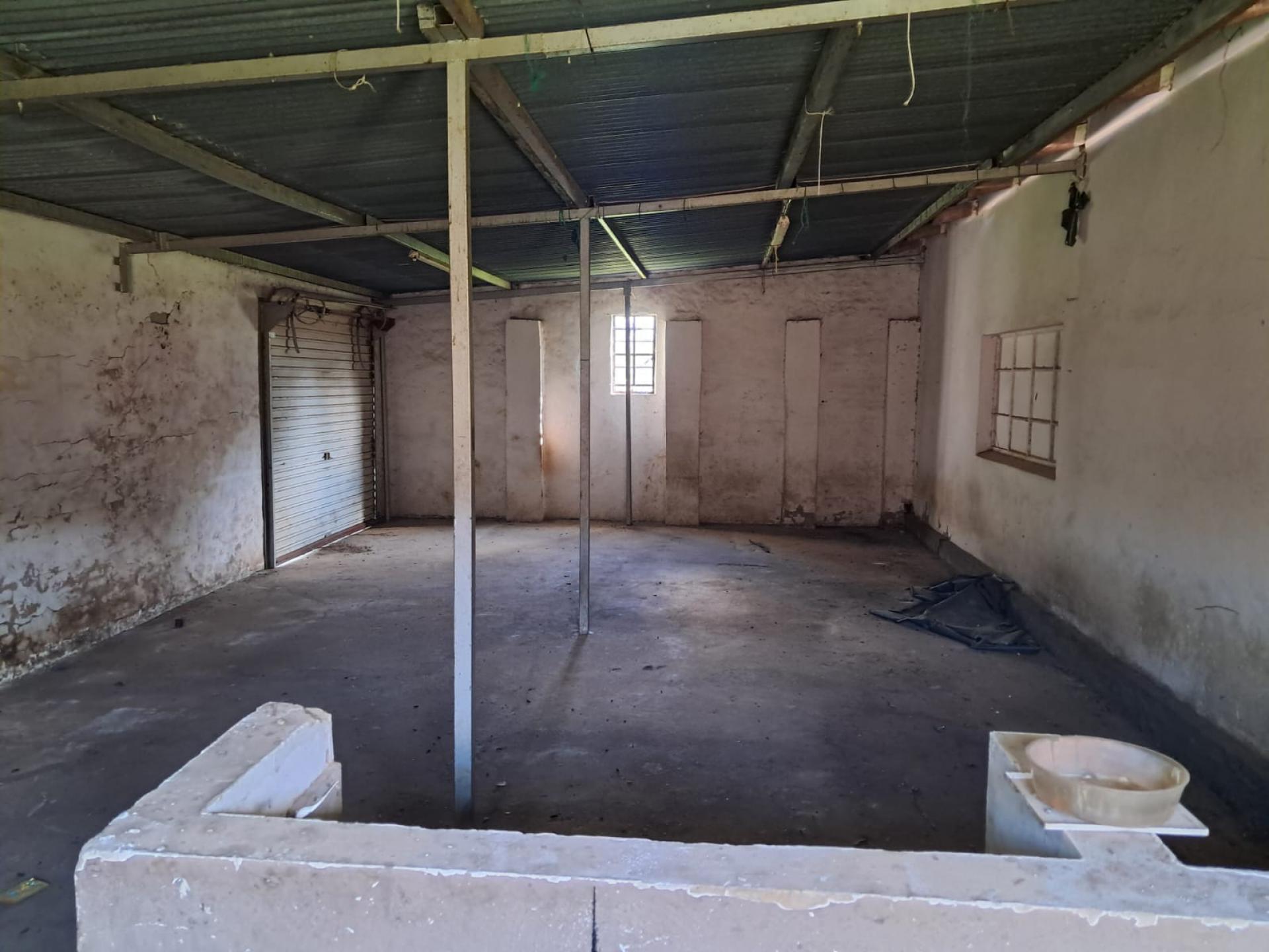  of property in Benoni AH