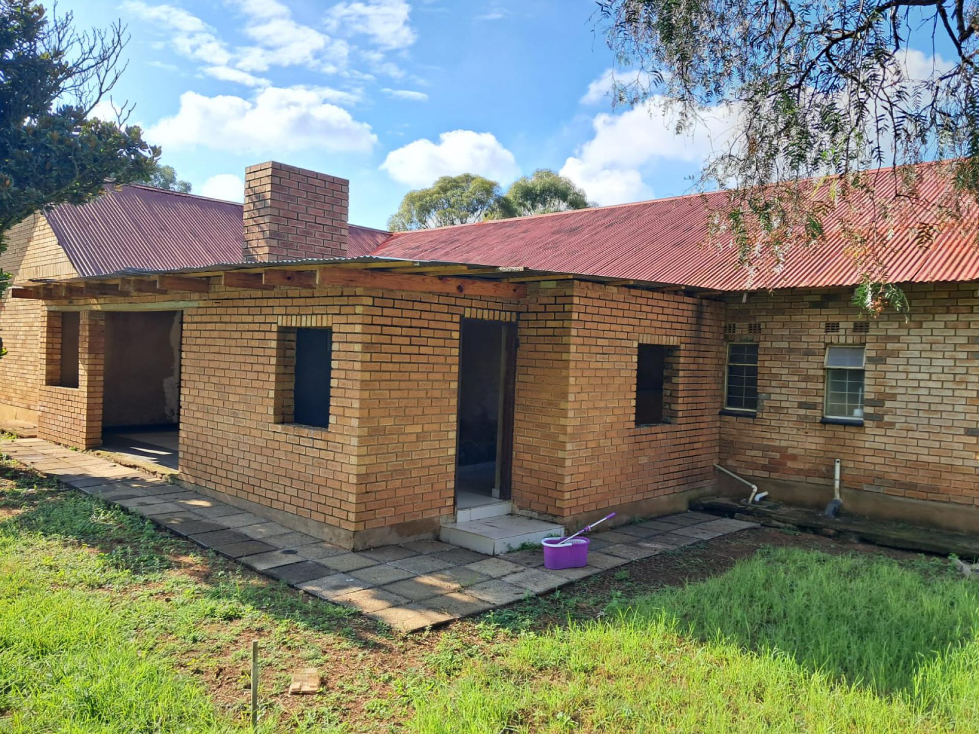 of property in Benoni AH