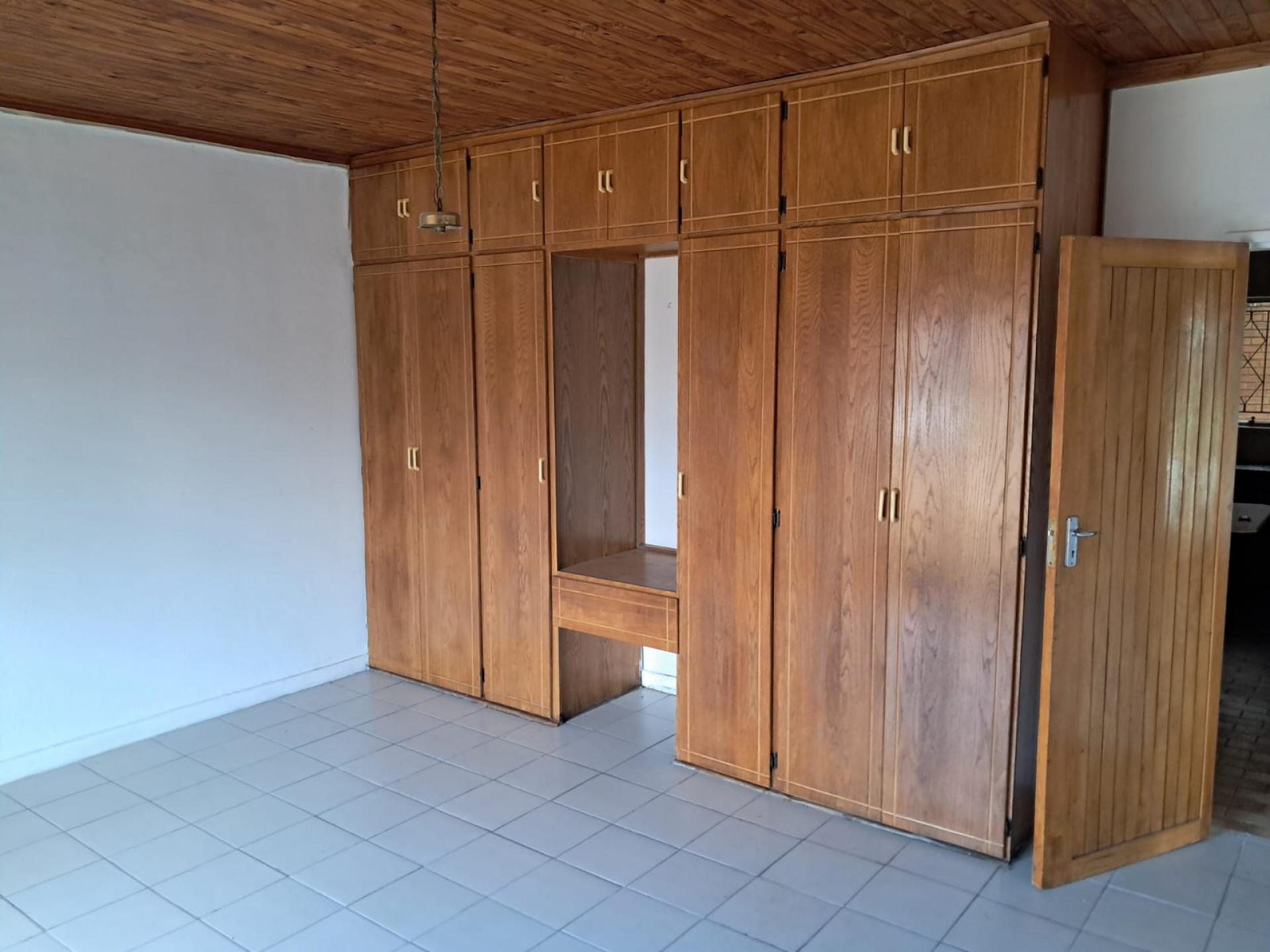  of property in Benoni AH