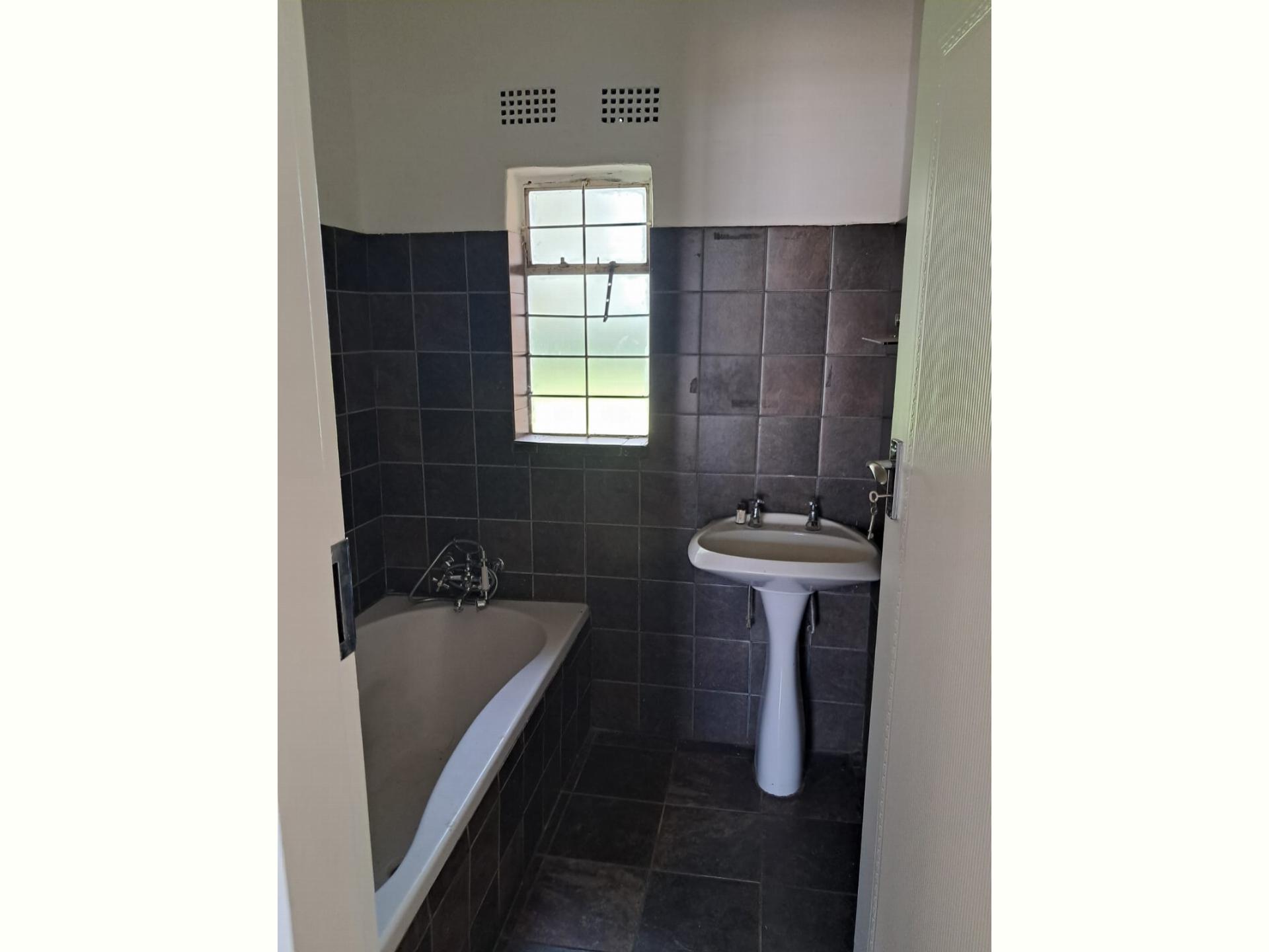  of property in Benoni AH