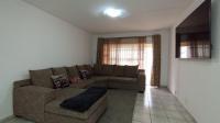 Lounges - 22 square meters of property in Vorna Valley