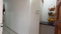 Spaces - 11 square meters of property in Vorna Valley