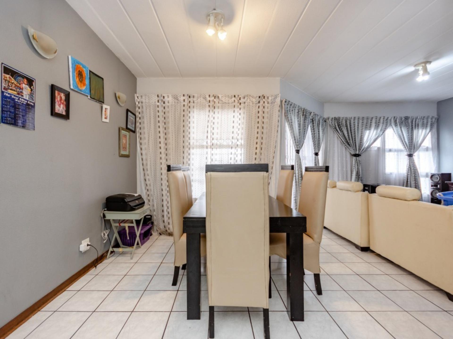  of property in Alberton