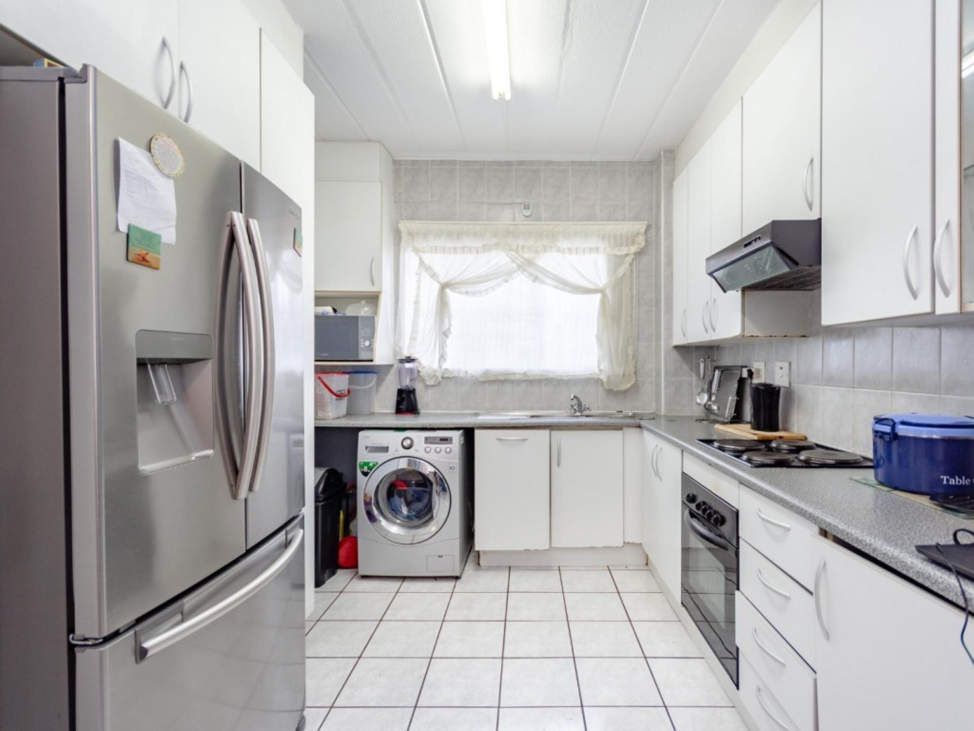  of property in Alberton