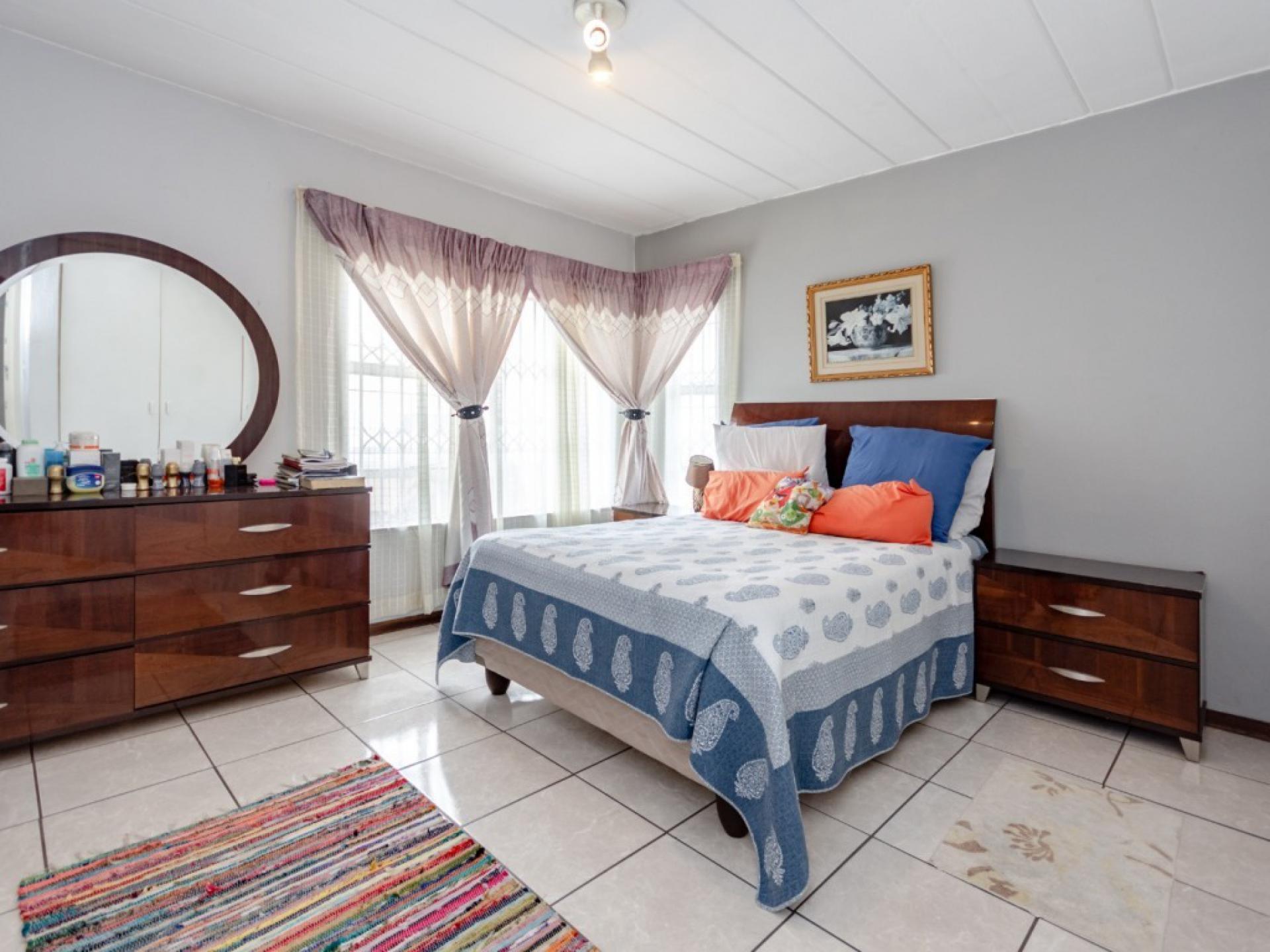  of property in Alberton