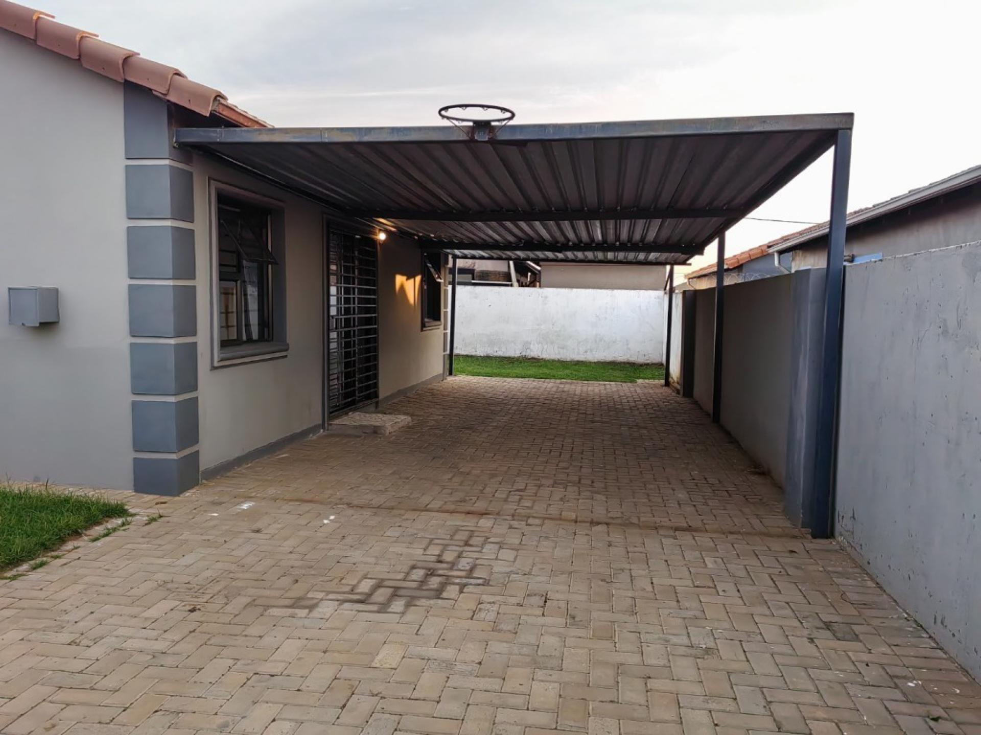  of property in Windmill Park