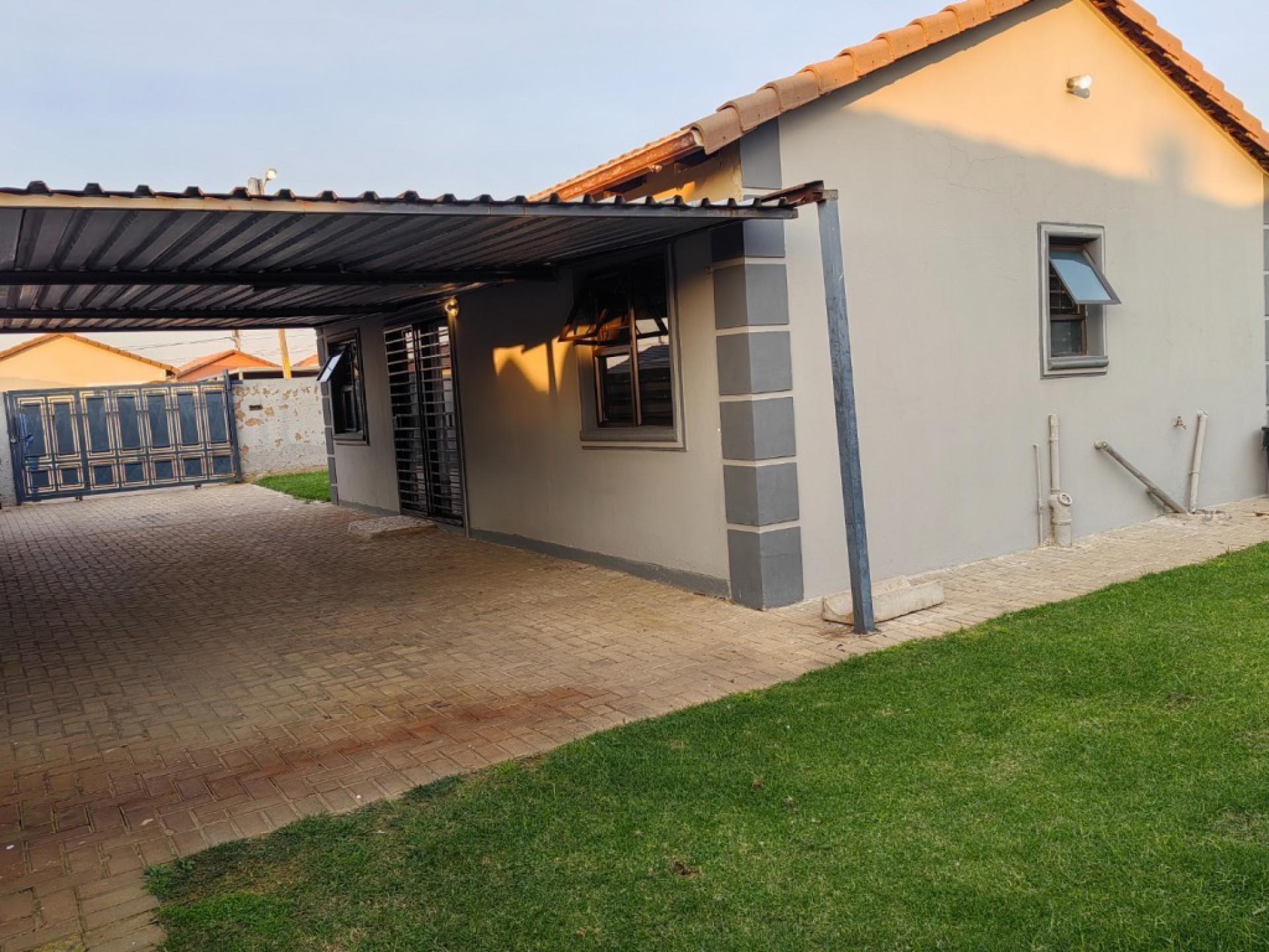  of property in Windmill Park