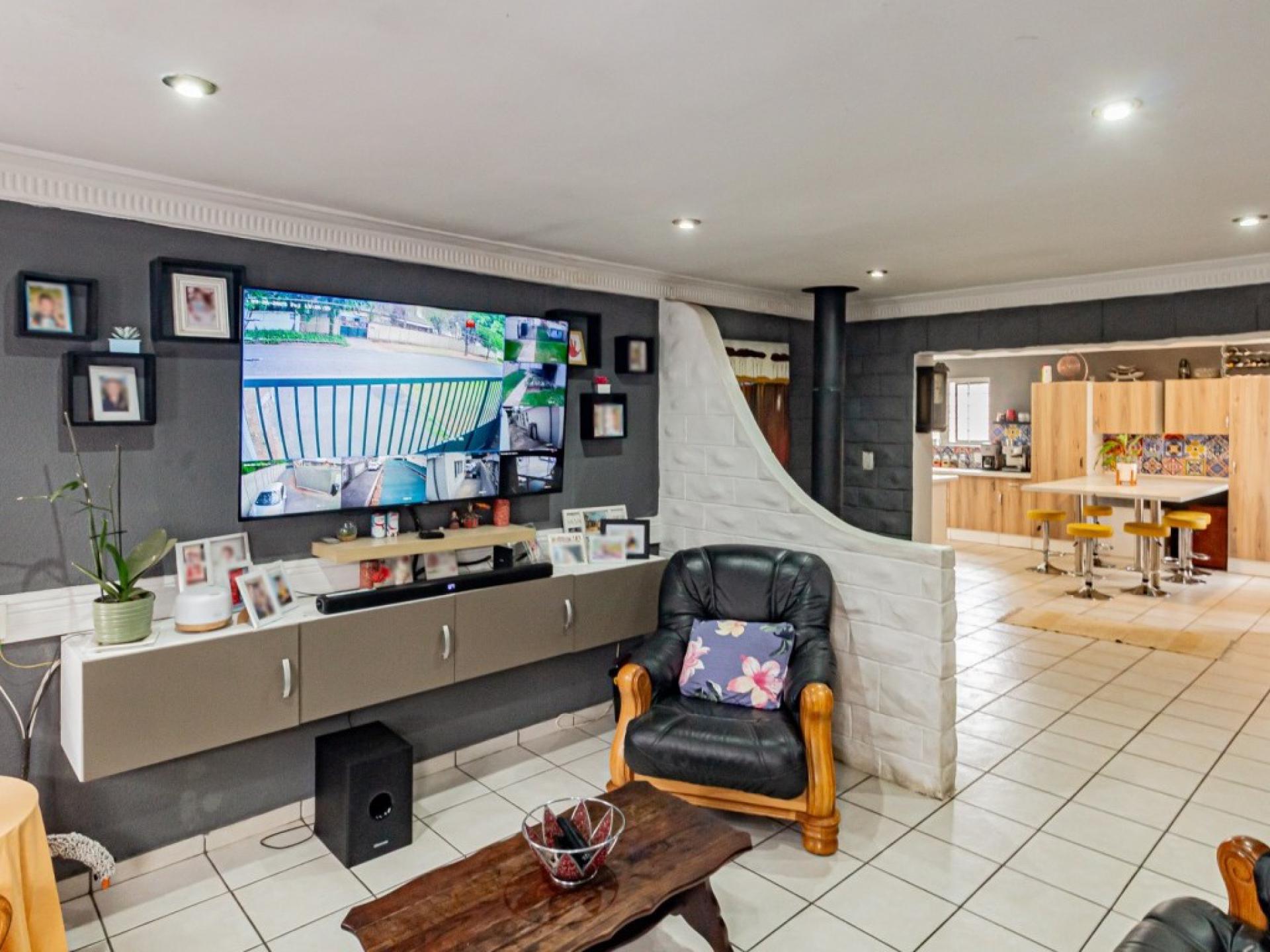  of property in Parkhill Gardens