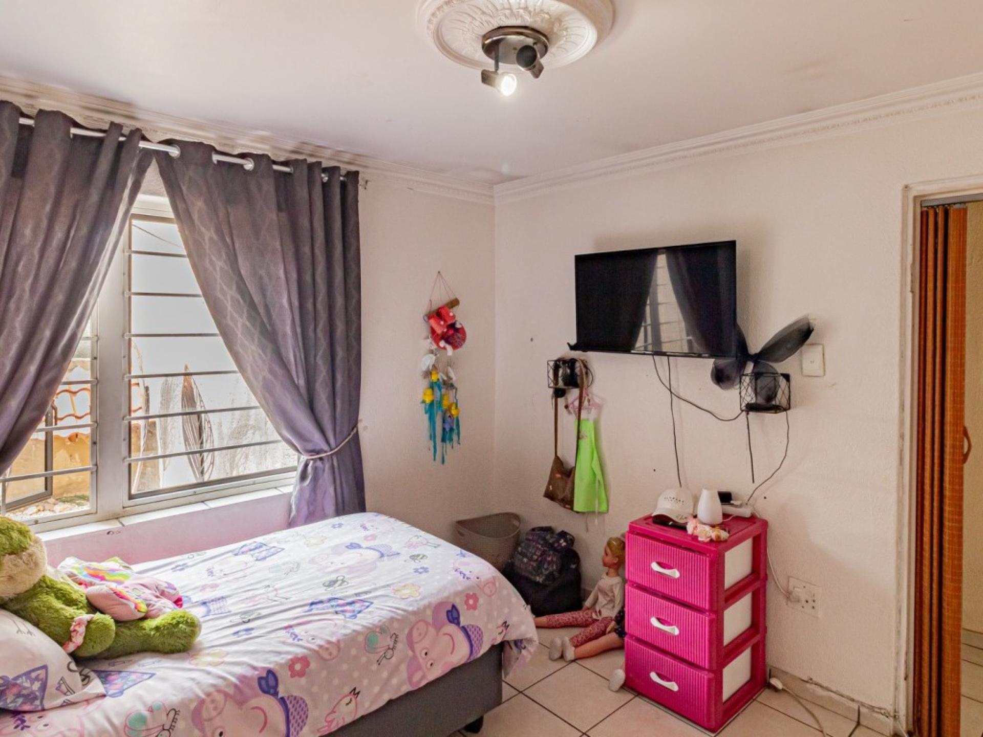 of property in Parkhill Gardens
