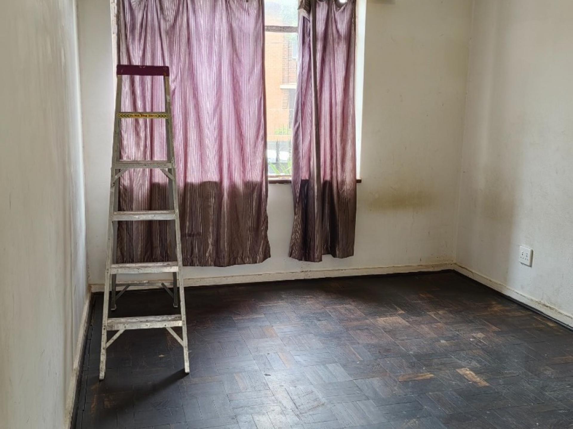  of property in Primrose