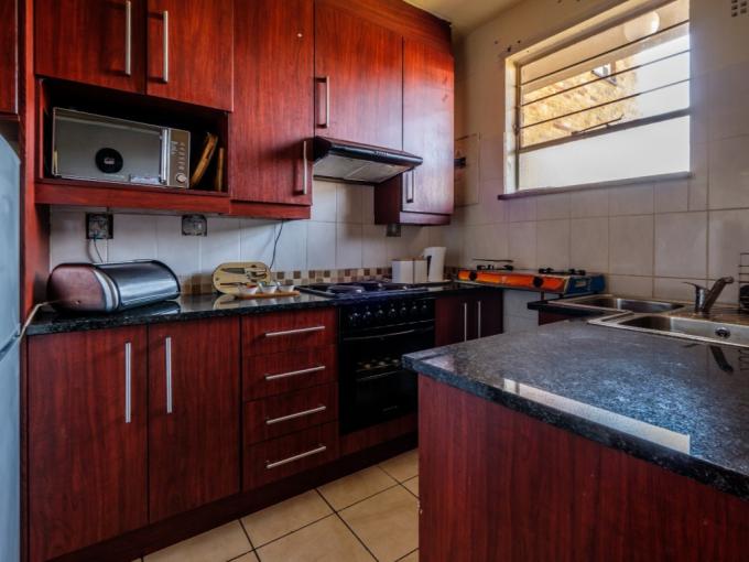 2 Bedroom Apartment for Sale For Sale in Dinwiddie - MR712715