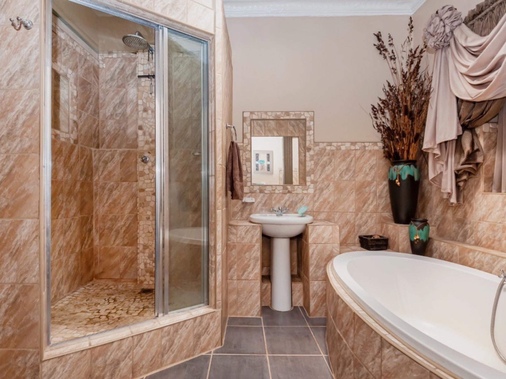  of property in Elsburg