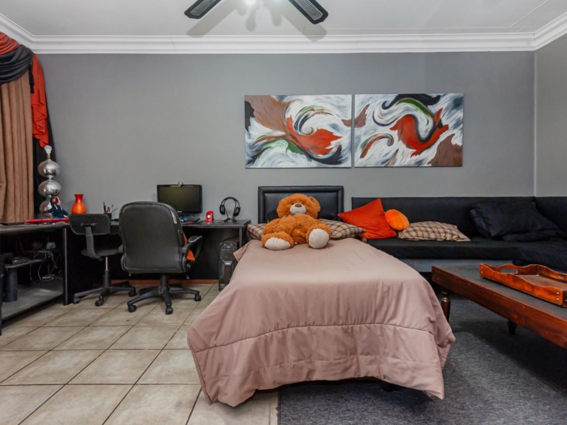  of property in Elsburg