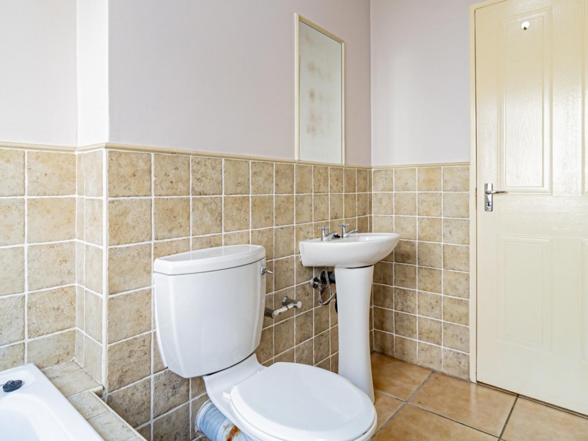  of property in Castleview