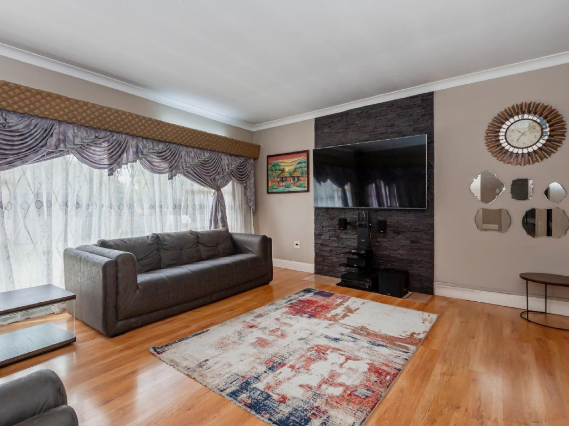  of property in Parkhill Gardens