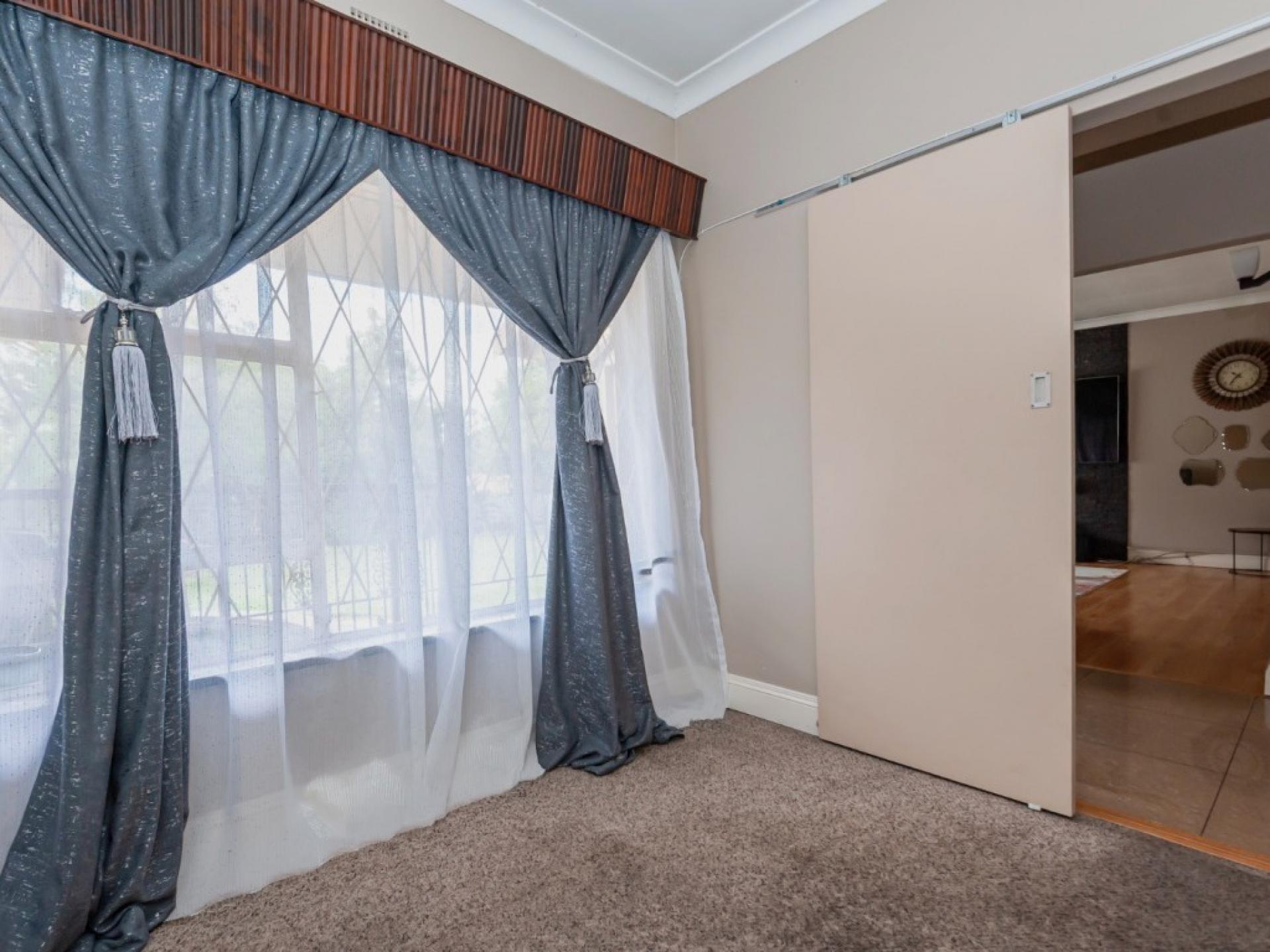  of property in Parkhill Gardens