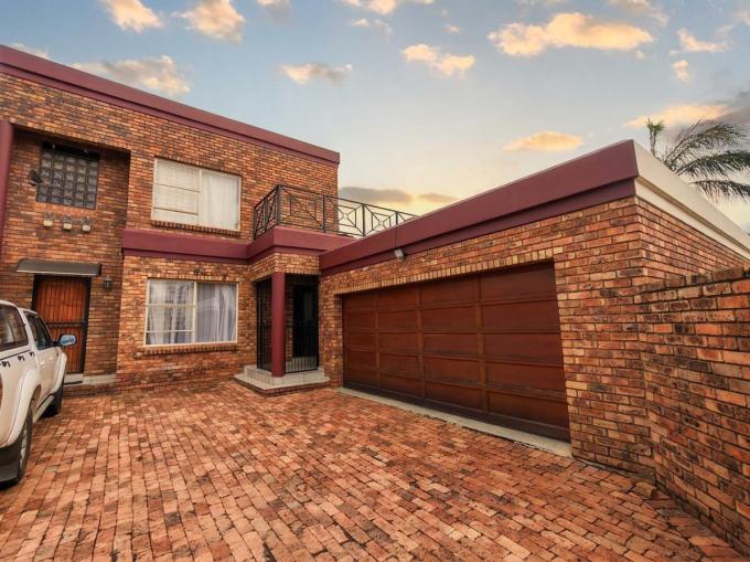 3 Bedroom House for Sale For Sale in Moreletapark - MR712741