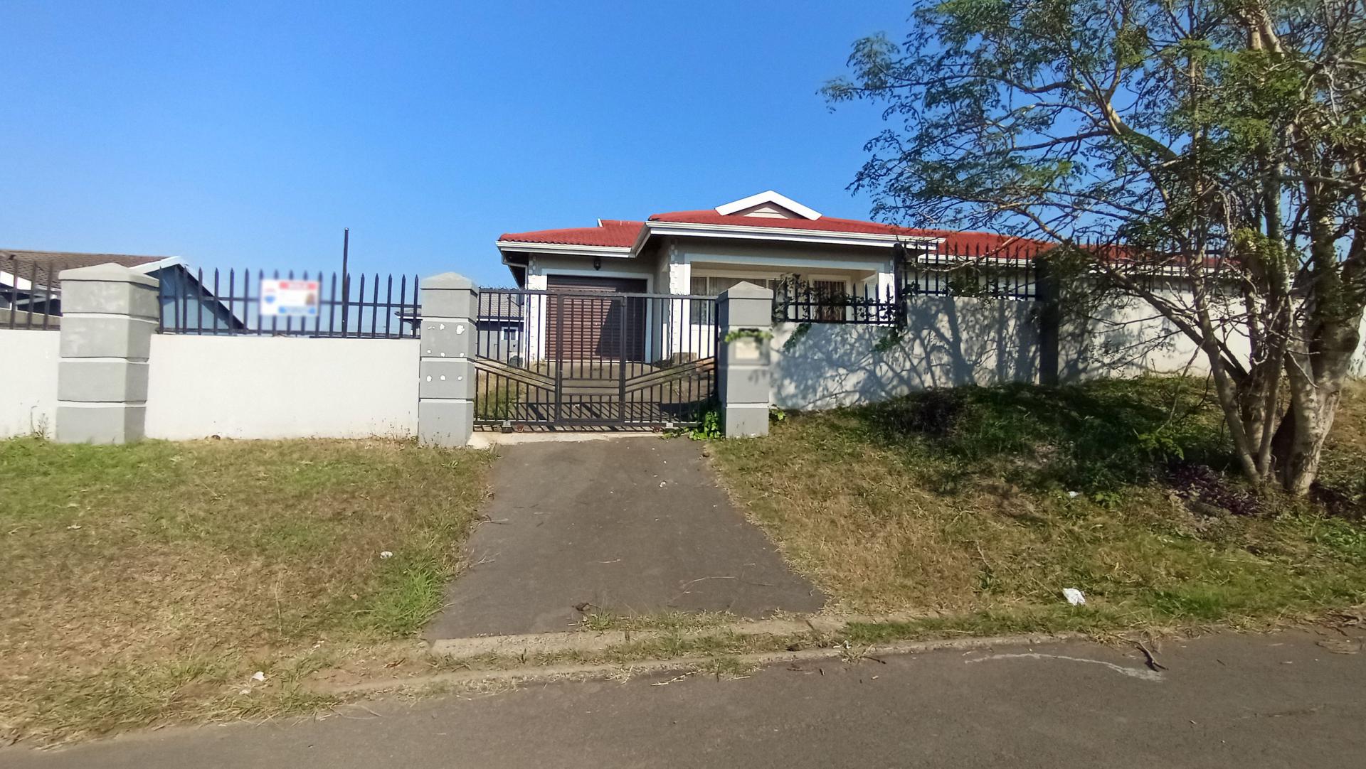 Front View of property in Bisley