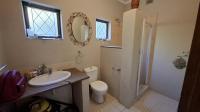 Bathroom 1 of property in Port Edward
