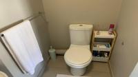 Bathroom 1 of property in Nahoon Valley Park