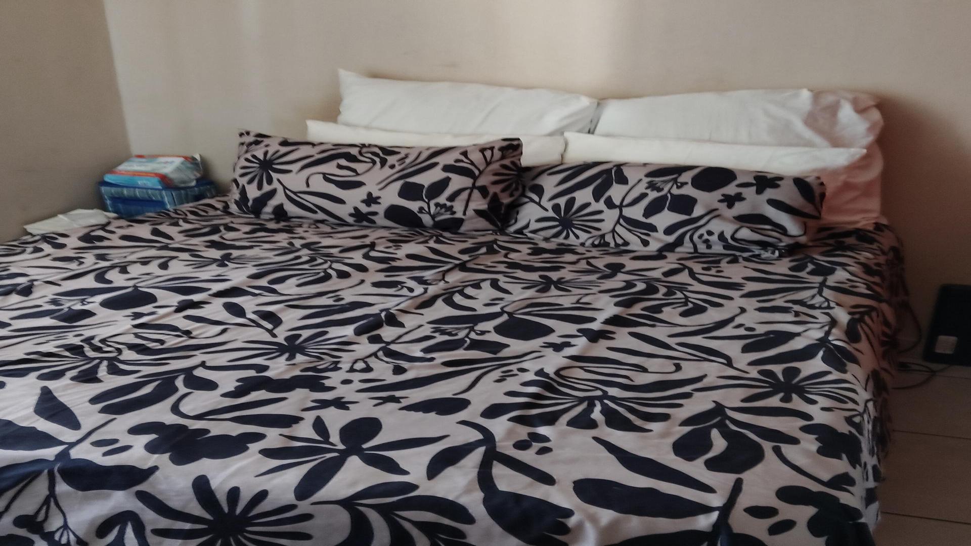 Bed Room 2 of property in Jabulani