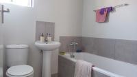 Bathroom 1 - 4 square meters of property in Protea Glen