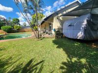  of property in Magalieskruin