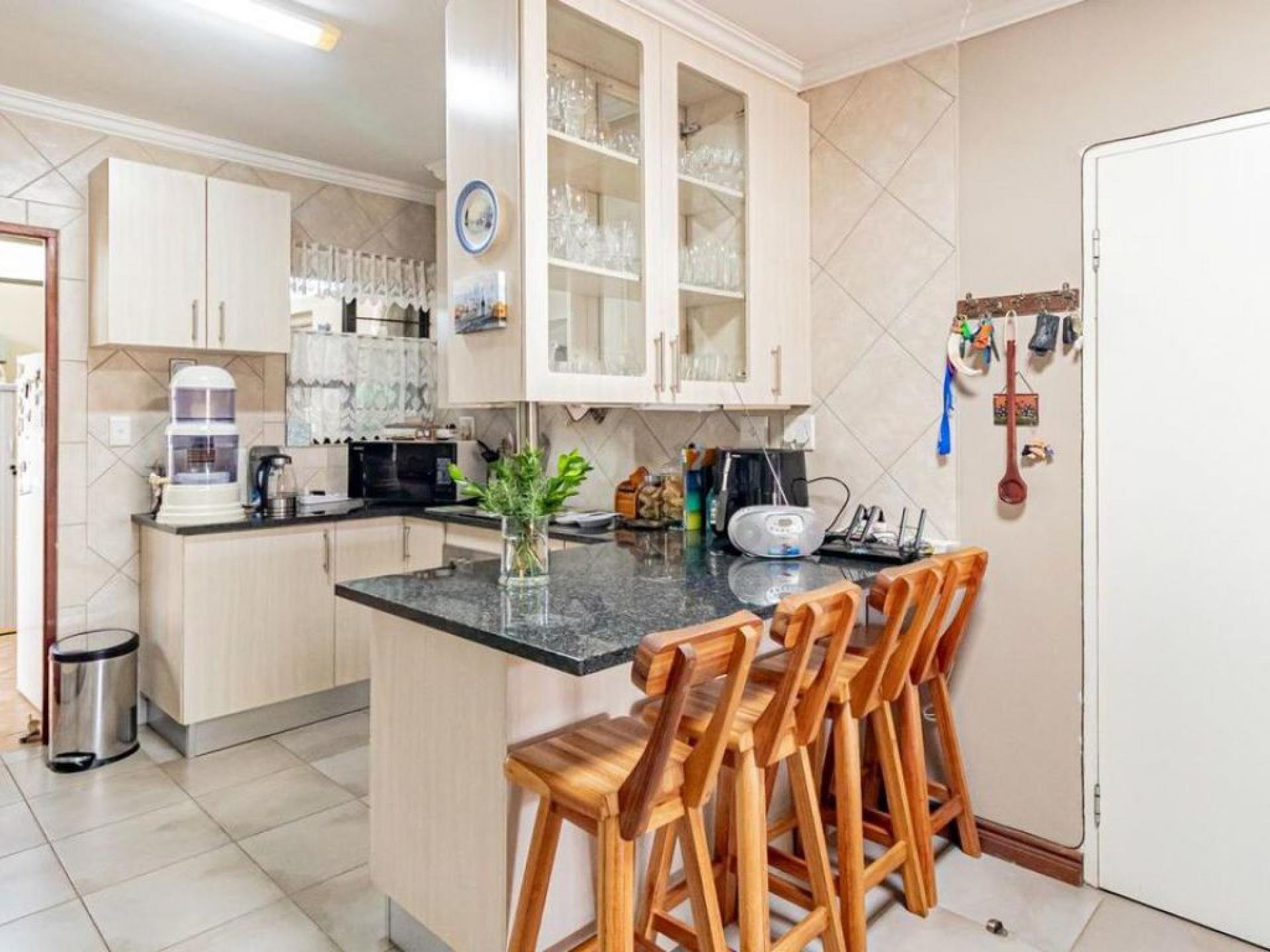  of property in Rietvalleirand
