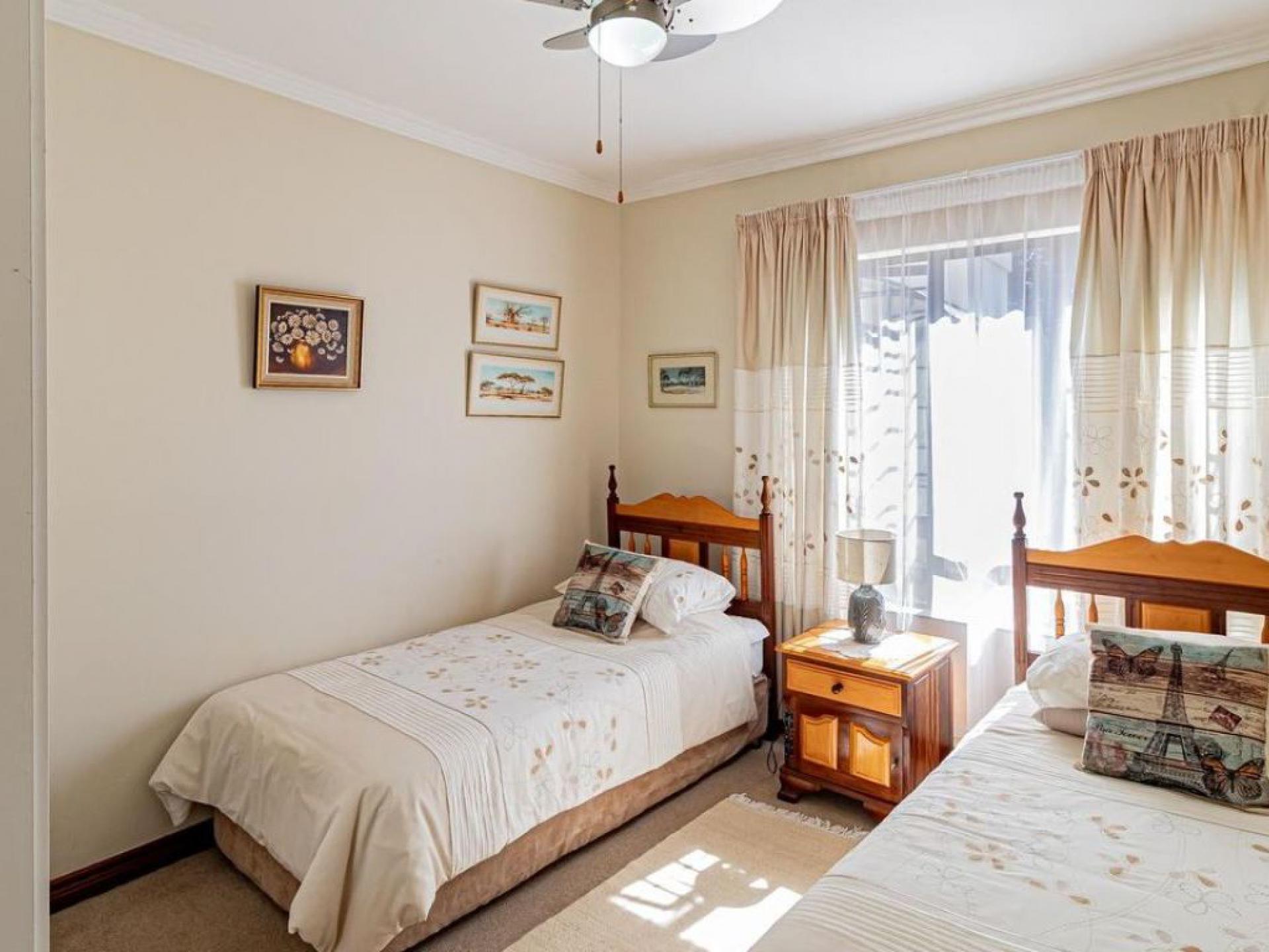  of property in Rietvalleirand