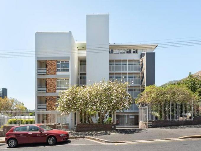 Apartment to Rent in Sea Point - Property to rent - MR712812
