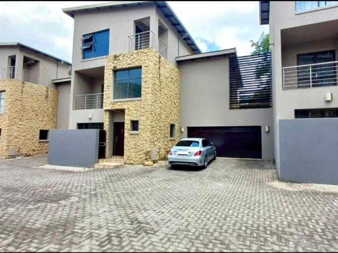 3 Bedroom Simplex for Sale For Sale in Edenburg - Jhb - MR712854