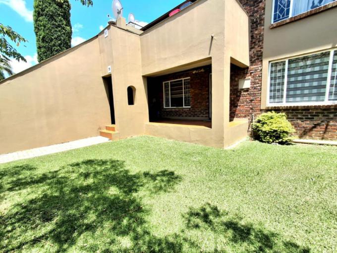 2 Bedroom Sectional Title for Sale For Sale in Eden Glen - MR712859