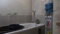 Bathroom 1 - 5 square meters of property in South Hills