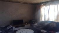 Lounges of property in Uitenhage