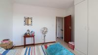 Bed Room 1 - 17 square meters of property in The Reeds