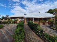  of property in Oudtshoorn