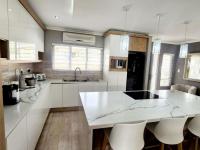  of property in Mount Edgecombe 
