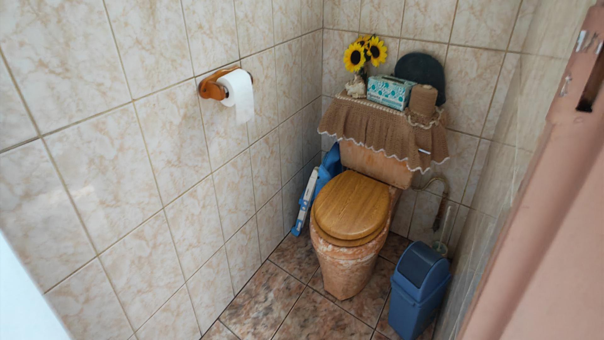 Bathroom 2 of property in Villieria
