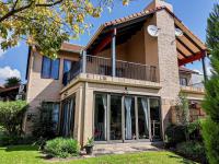  of property in The Coves