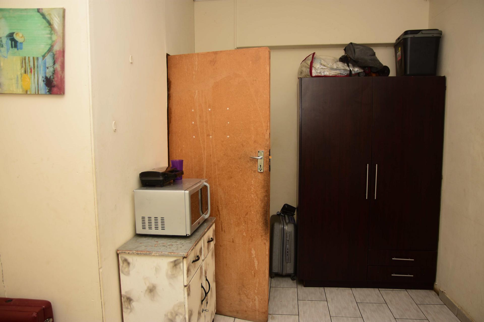  of property in Sunnyside