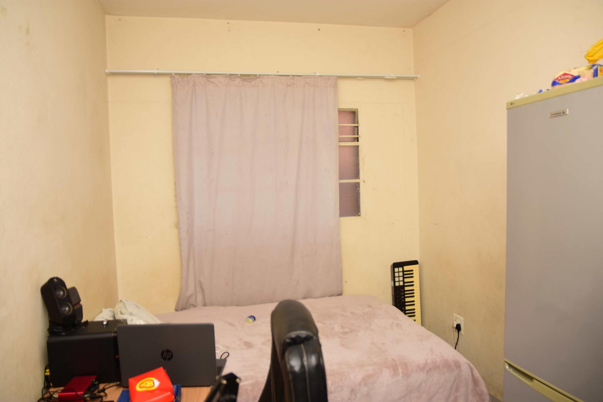  of property in Sunnyside