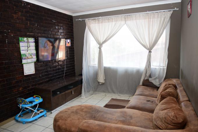 1 Bedroom Apartment for Sale and to Rent For Sale in Pretoria West - MR713000