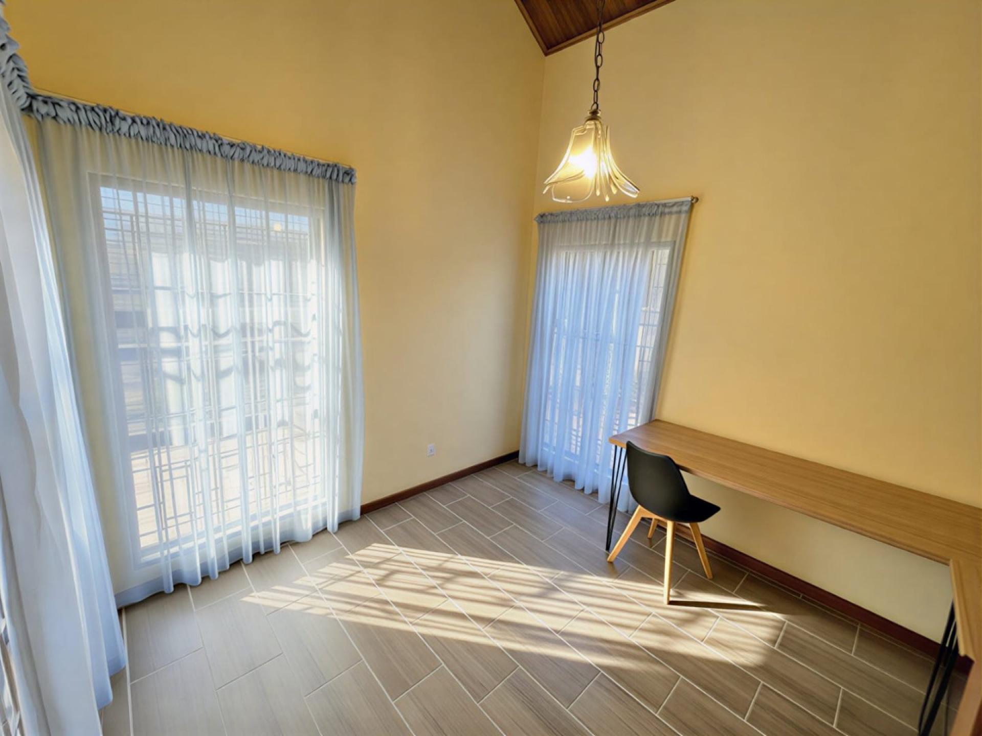  of property in Magalieskruin
